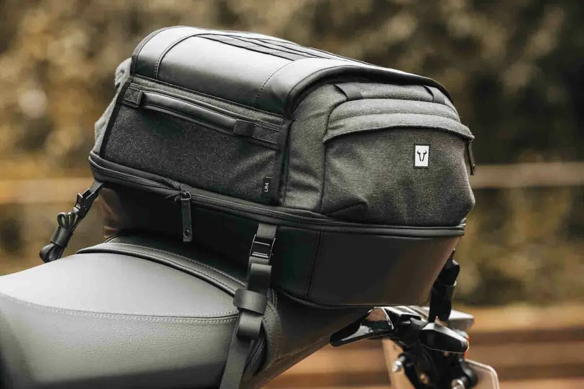 Sw Motech Legend Gear LR4 Tail Bag (18 - 25 Liters) Cruiser-, sport- & adventureväskor bild 11 PMMEDIA:eaac7c20b67720b8