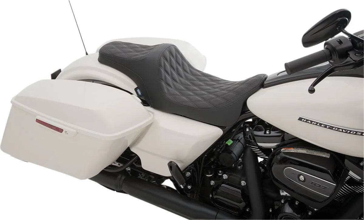 Drag Specialties Seats Predator III Seat Sadlar Harley Touring bild 14 PMMEDIA:3fdee176a749e1fa