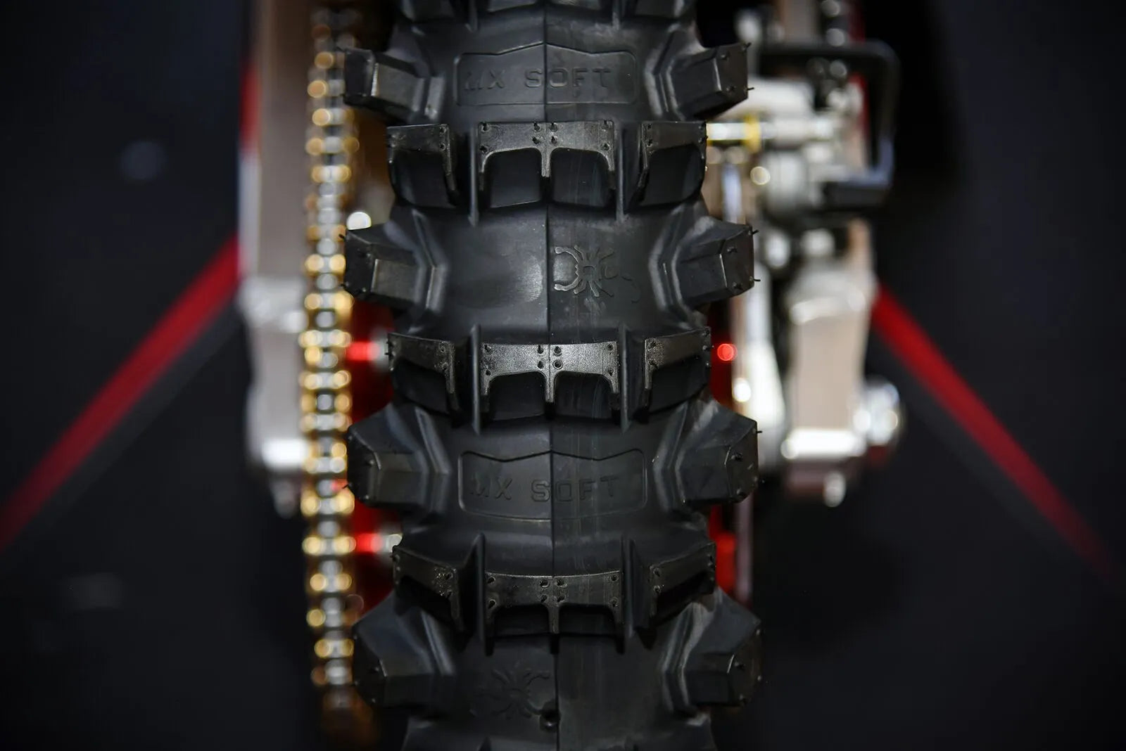 Pirelli Scorpion™ MX Soft Crossdäck bak bild 3 PMMEDIA:01a03e178aa0dd8c