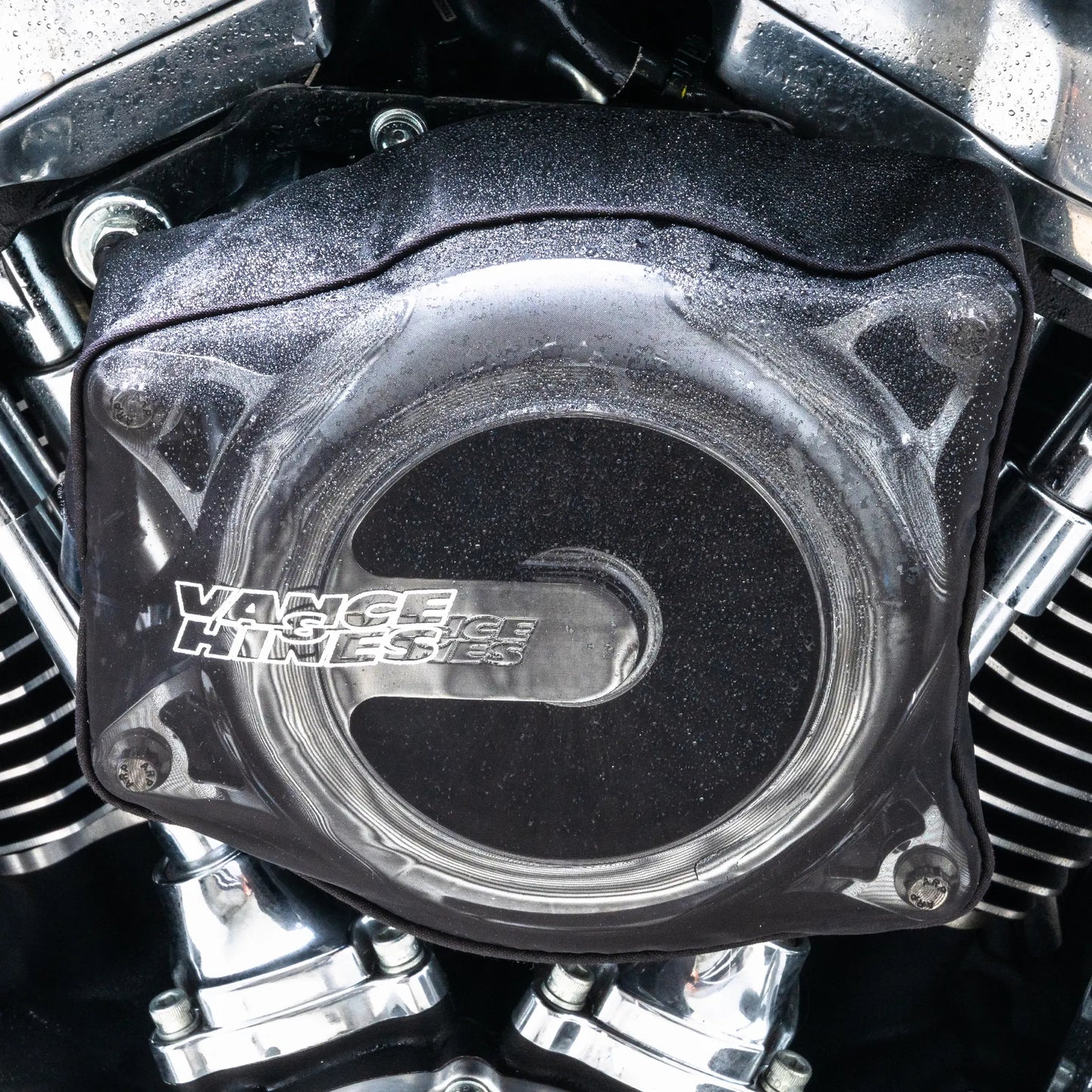 VANCE & HINES VO2 Regnskydd för luftfilter bild 1 PMMEDIA:dba6c691226b096a