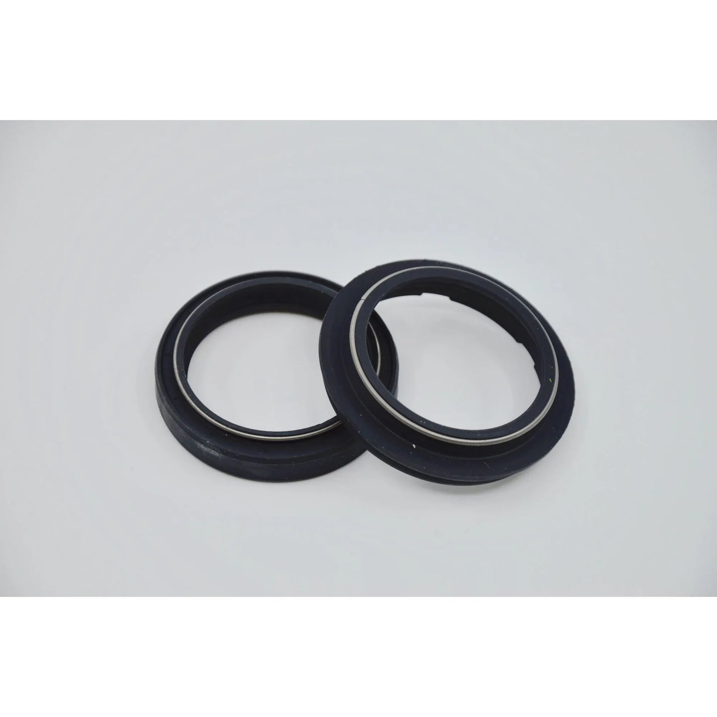 SKF Seal Upper Kitb-43O för Ohlins 43 mm gaffel bild 1 PMMEDIA:1048588857477a6a