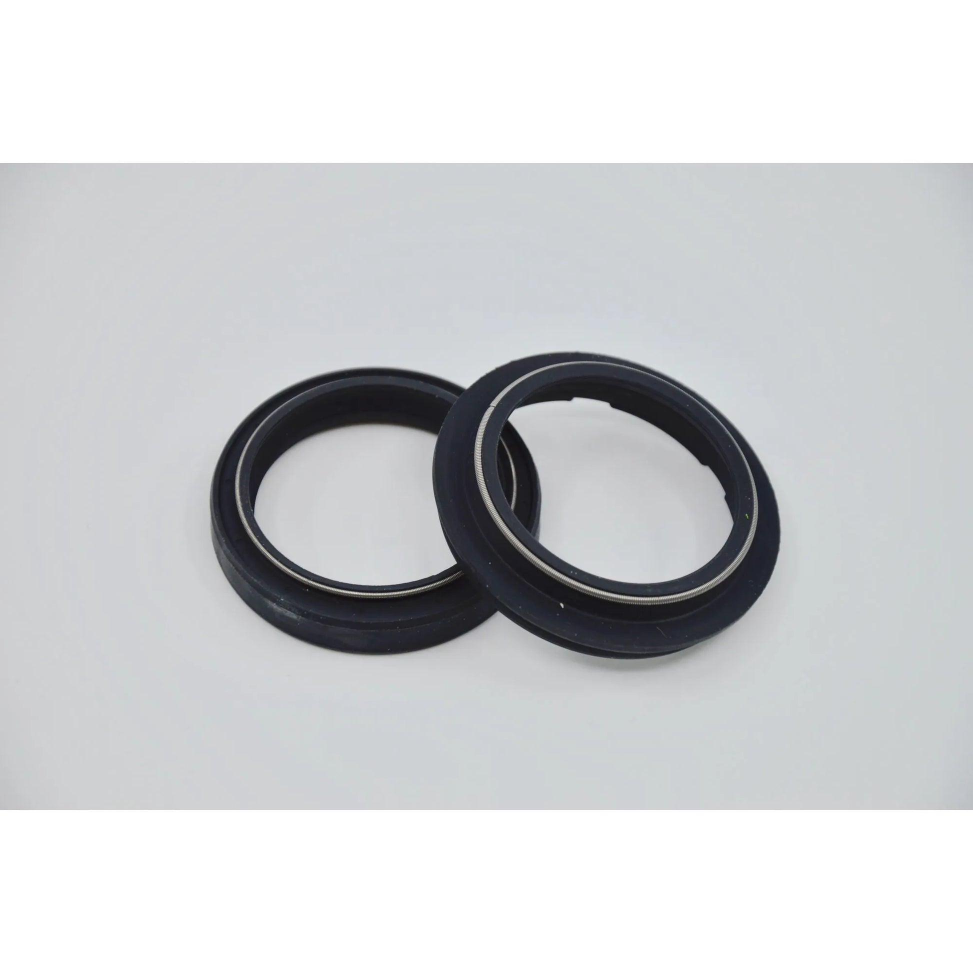 SKF Seal Upper Kitb-43O för Ohlins 43 mm gaffel bild 1 PMMEDIA:1048588857477a6a