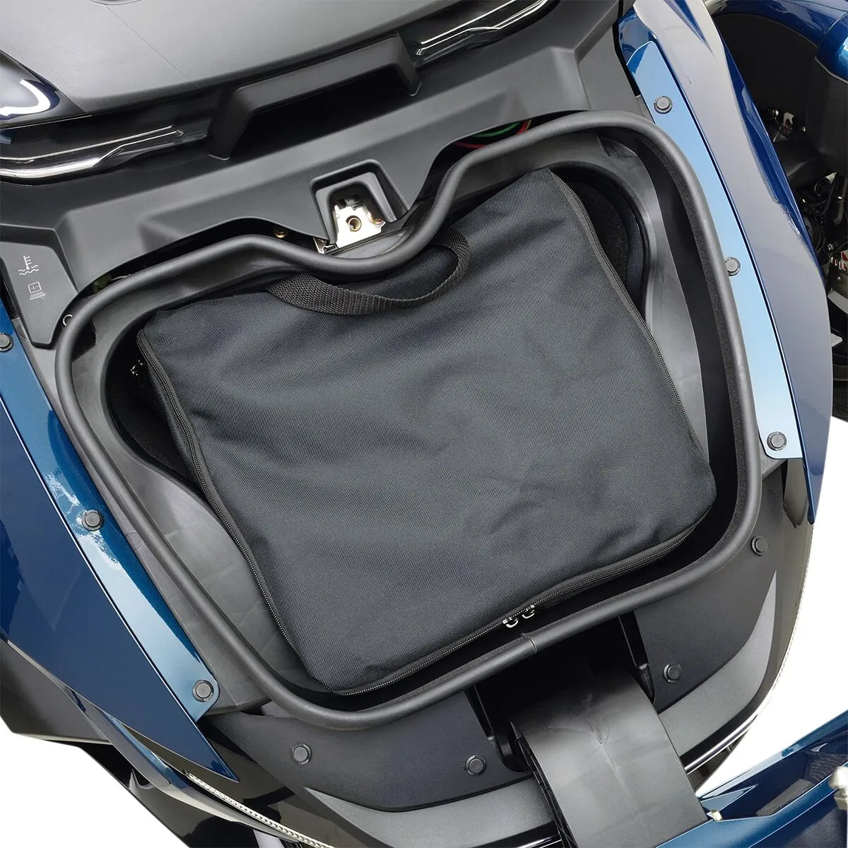 SHOW CHROME Can-Am Front Trunk Liner Set bild 3 PMMEDIA:df4322a3c13b68f5