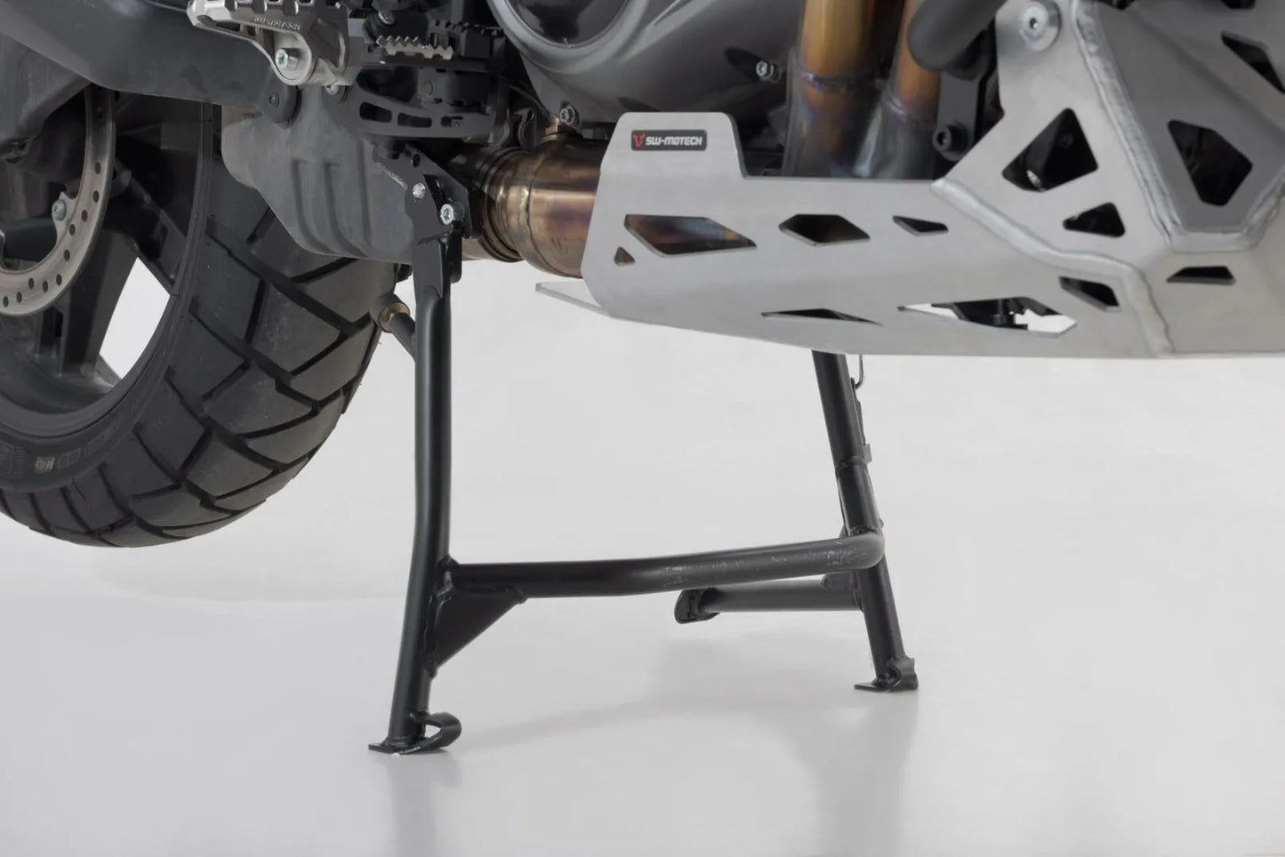 SW-MOTECH Centerstand sidostöd i stål bild 1 PMMEDIA:cbe31dcb997166d8