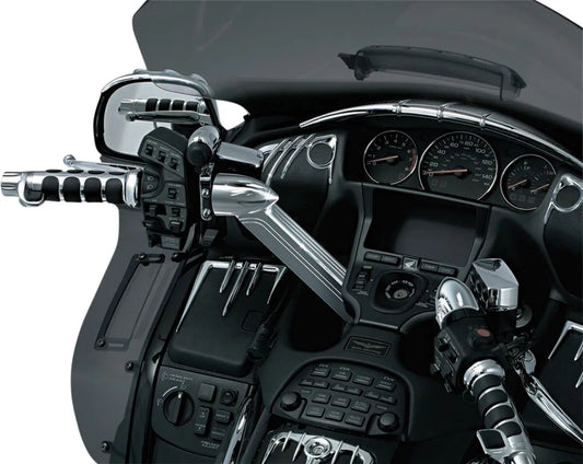 KURYAKYN Handtagsöverdrag Chrome GL 1800 01-17 bild 3 PMMEDIA:e377eb2d46e97a9b