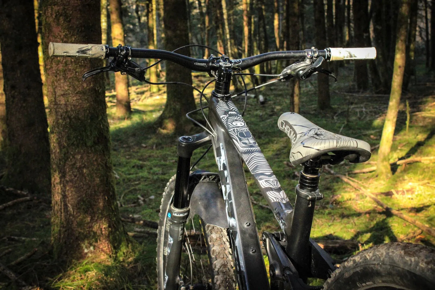 ALL MOUNTAIN STYLE Frame Guard Basic Protection Wolf bild 3 PMMEDIA:969ea75c9537a760
