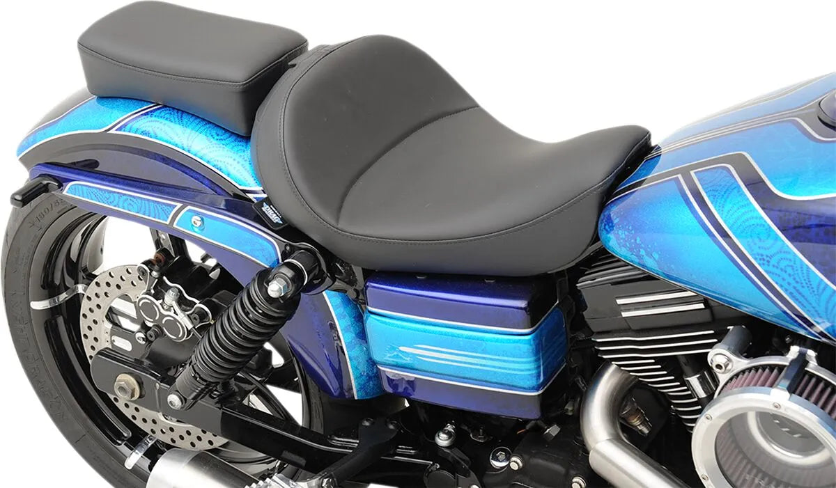DRAG SPECIALTIES SEATS Solo-sadel med EZ Glide II™ ryggstöd bild 10 PMMEDIA:323545b48478c1da