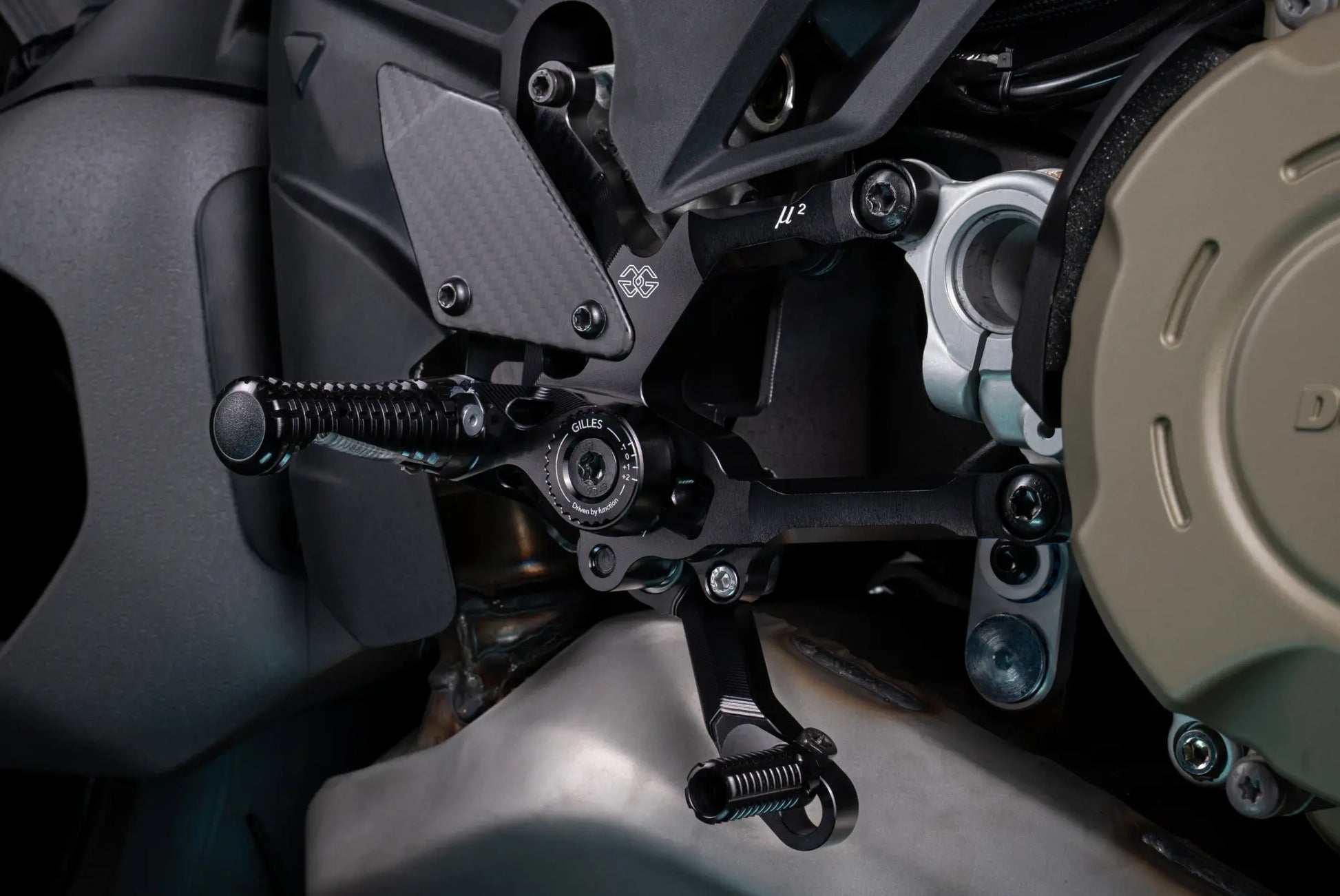 GILLES TOOLING MUE2 Rearset för Ducati Streetfighter V4/S bild 4 PMMEDIA:e50b8b586d6c2f38