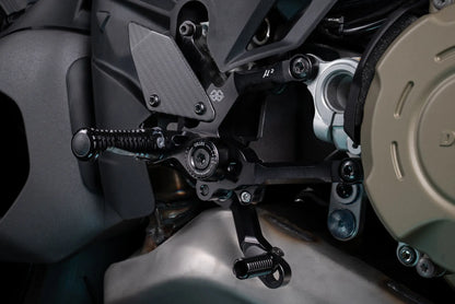 GILLES TOOLING MUE2 Rearset för Ducati Streetfighter V4/S bild 4 PMMEDIA:e50b8b586d6c2f38