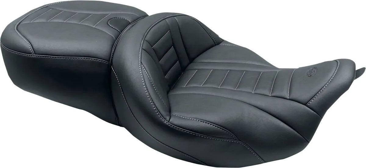 Mustang One-Piece Deluxe Touring Seat with Removable Backrest Option Sadlar Harley Touring bild 4 PMMEDIA:e3724db6c5477f87
