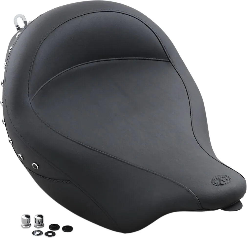 MUSTANG Studded Super Wide Solo Seat bild 2 PMMEDIA:0d572f5bd64357b5