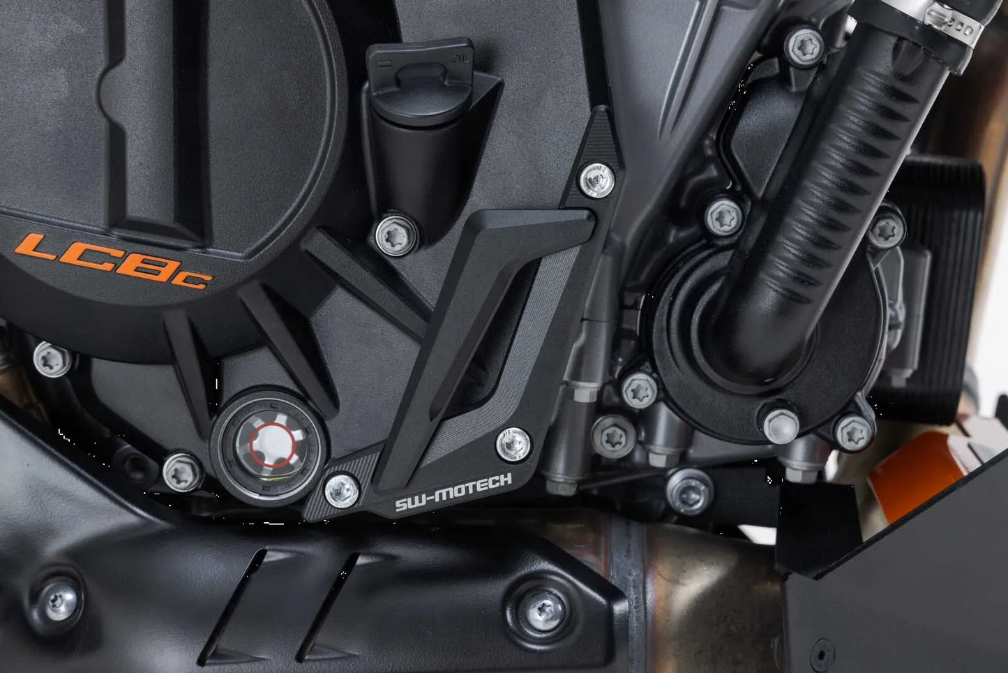 Sw Motech Engine Case Motorskydd bild 6 PMMEDIA:78ad6092c68db77f