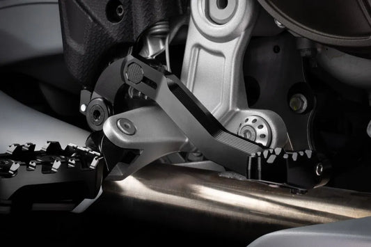GILLES TOOLING Bromsvippset svart till Aprilia bild 2 PMMEDIA:32f37c7a94d575bb