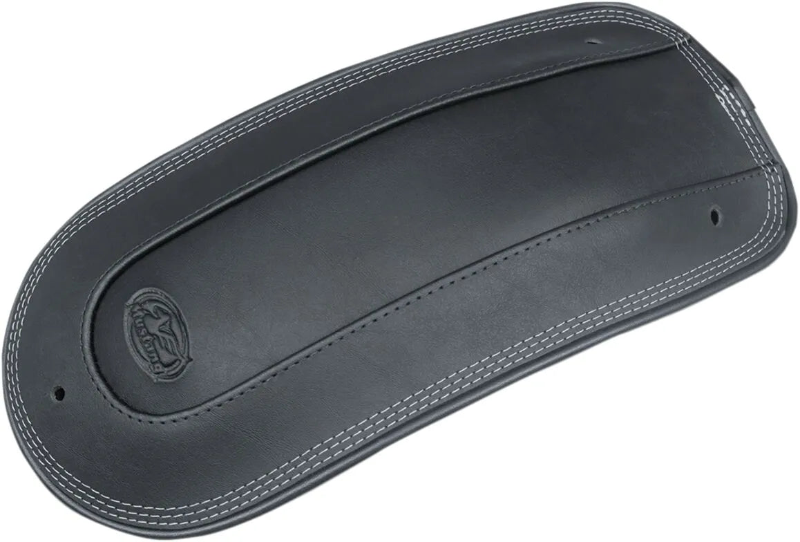 MUSTANG Fender Bib för Solo Seat 18+ Triple Stitch Svart bild 1 PMMEDIA:dc2d689d600c8b12