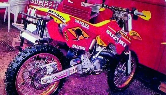 TECNOSEL Graphic Kit Team Suzuki 98 bild 2 PMMEDIA:d1c4e7486e381d56