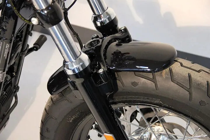 Cult Werk Front Fender Bobber Harley bild 7 PMMEDIA:fe2e1b83aee1d7de
