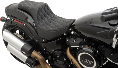 Drag Specialties Seats Predator III Seat Sadlar Harley Softail bild 7 PMMEDIA:27e10630f89bc86a