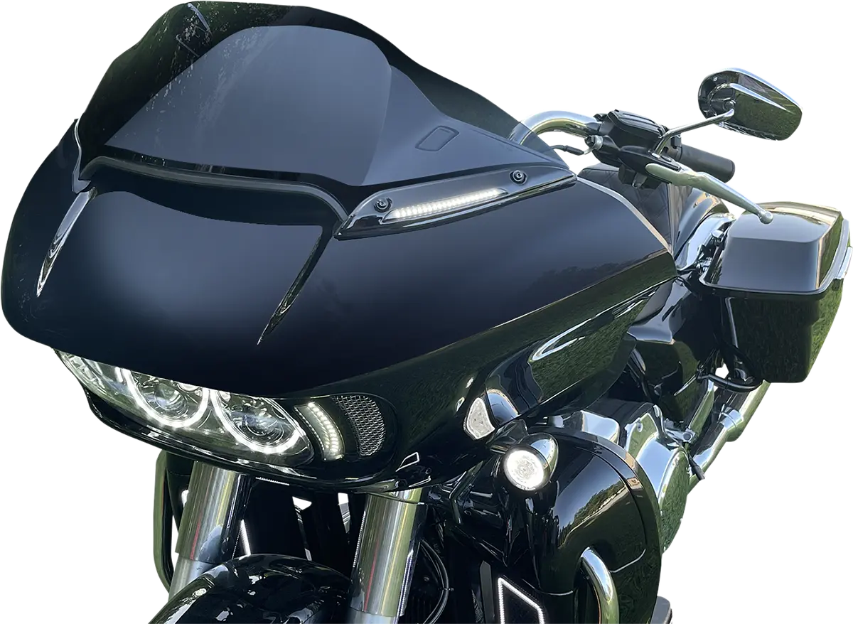 CUSTOM DYNAMICS Genesis® 4 LED Road Glide® Vindruta List bild 5 PMMEDIA:4d97b1c801f3fd0e