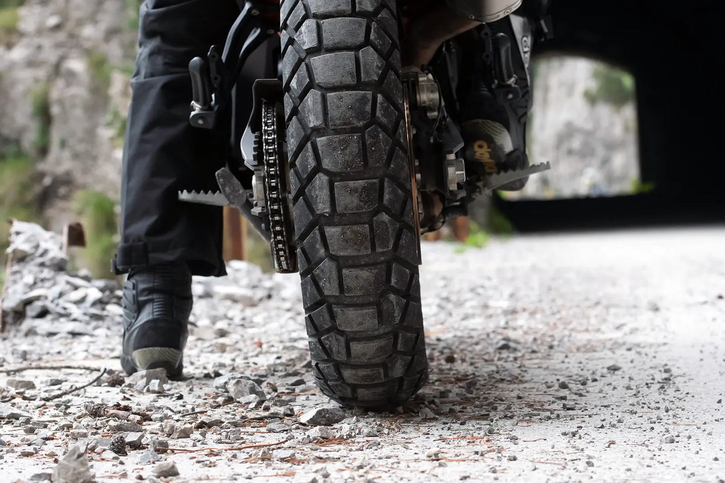 Continental TKC 70 Rocks Dual sport däck bak bild 5 PMMEDIA:e3c80cd37435be4b