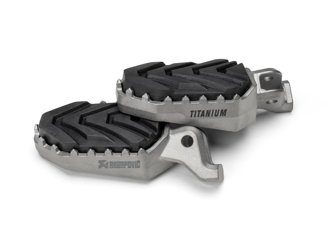 AKRAPOVIC Titanium Fotpinnar för Triumph Tiger bild 2 PMMEDIA:a6911f9a61350859