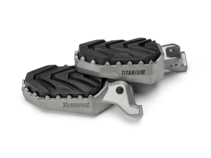 AKRAPOVIC Titanium Fotpinnar för Triumph Tiger bild 2 PMMEDIA:a6911f9a61350859