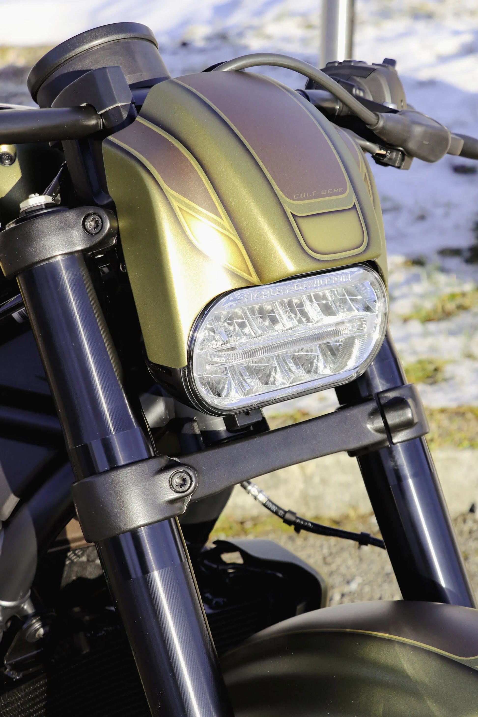 CULT WERK Headlight Mask bild 4 PMMEDIA:1c2f8c4b5ab488eb