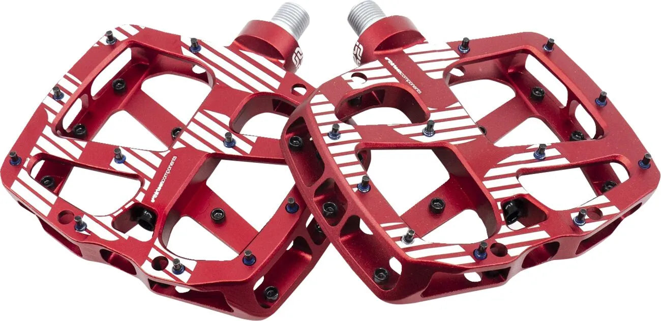 E*THIRTEEN Plus Pedal FLAT PEDAL ALU RED bild 1 PMMEDIA:695a889491a7b2db