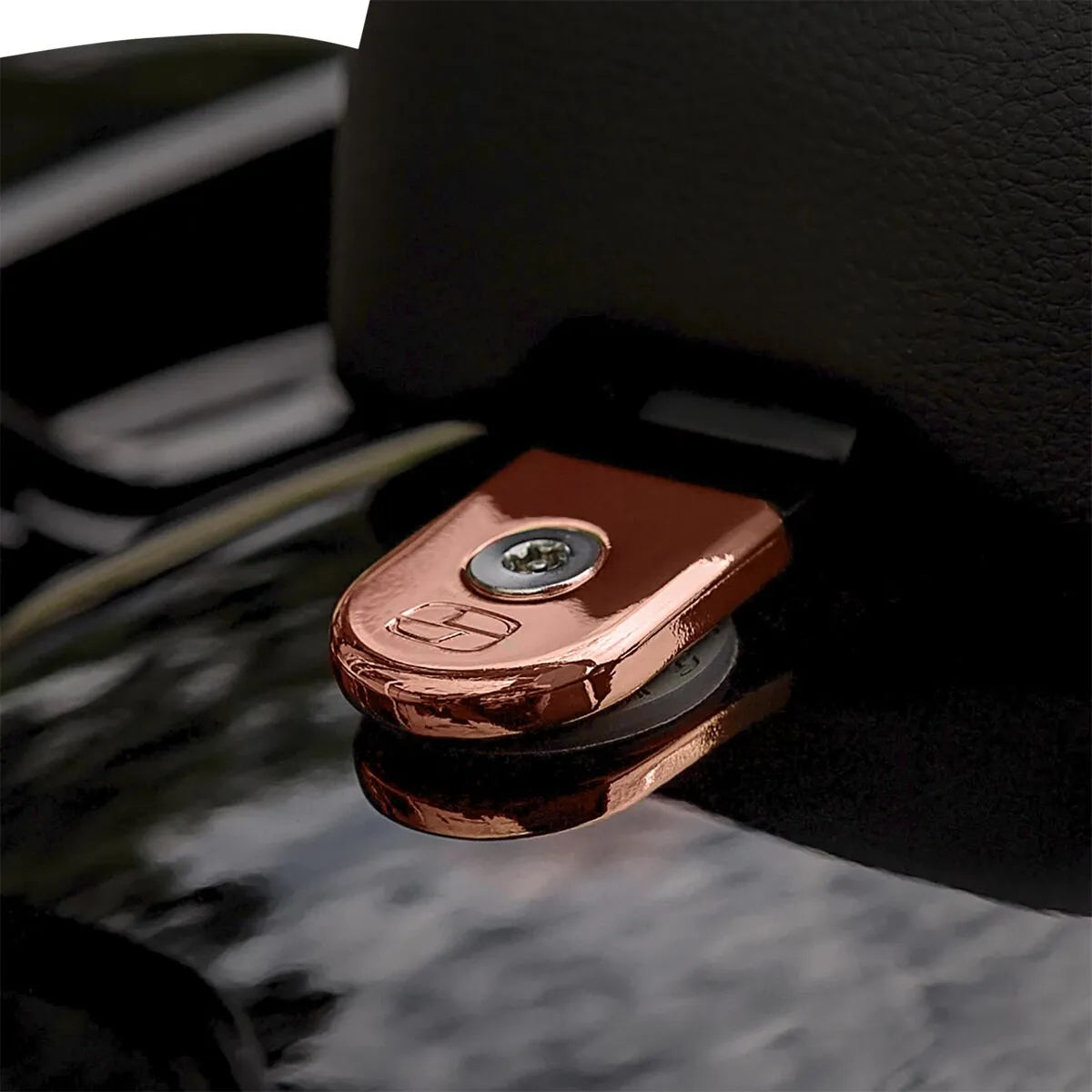 Saddlemen Security Seat Screw Sadelfästen bild 11 PMMEDIA:4a364dec2161c46e