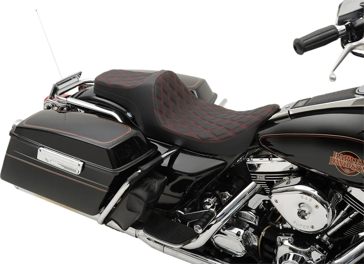 Drag Specialties Seats Predator III Seat Sadlar Harley Touring bild 3 PMMEDIA:dad183108c5c95f9