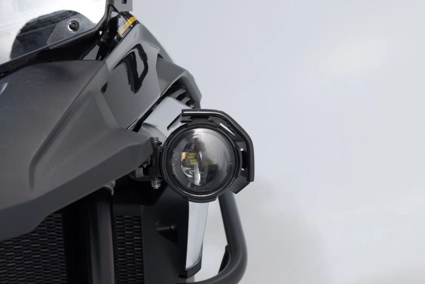 SW-MOTECH EVO LIGHT PROTECTION Strålkastarskydd bild 5 PMMEDIA:2efe7ea36e603225