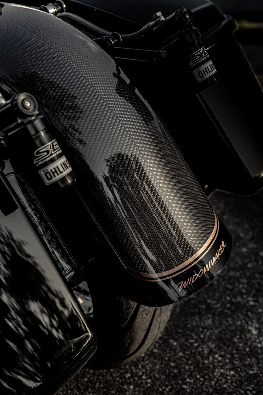 Slyfox Carbon Fiber Rear Fender Harley bild 11 PMMEDIA:896cef7e4474b061