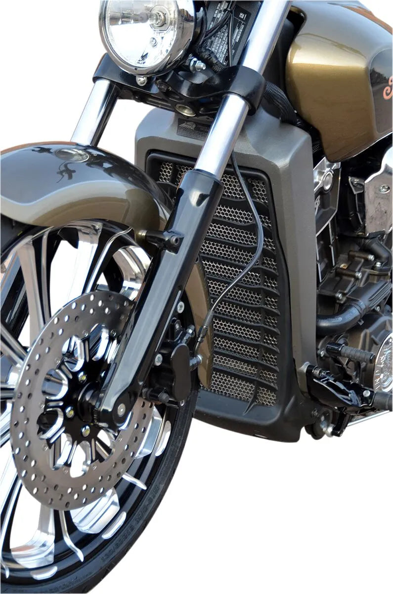 Klock Werks Outrider Radiator Guard Kylarkåpor styling bild 3 PMMEDIA:8a69a1304c48baa2