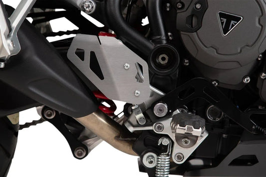 SW-MOTECH Brake Cylinder Guard - Heelskydd Höger bild 1 PMMEDIA:c22dd0c58cd9666f