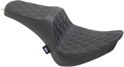 Drag Specialties Seats Predator III Seat Sadlar Harley Softail bild 4 PMMEDIA:39a963f7ecdf3766