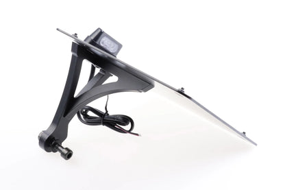 CULT WERK Licensskyltshållare med LED-belysning bild 2 PMMEDIA:ffb1497c16b498f7