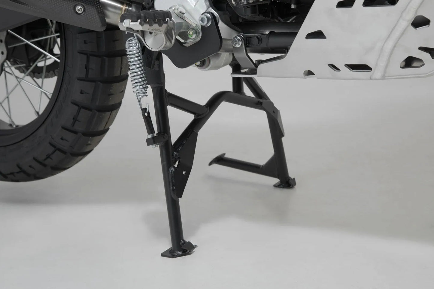 SW-MOTECH Centerstand sidostöd bild 1 PMMEDIA:9df72fa8172405e8