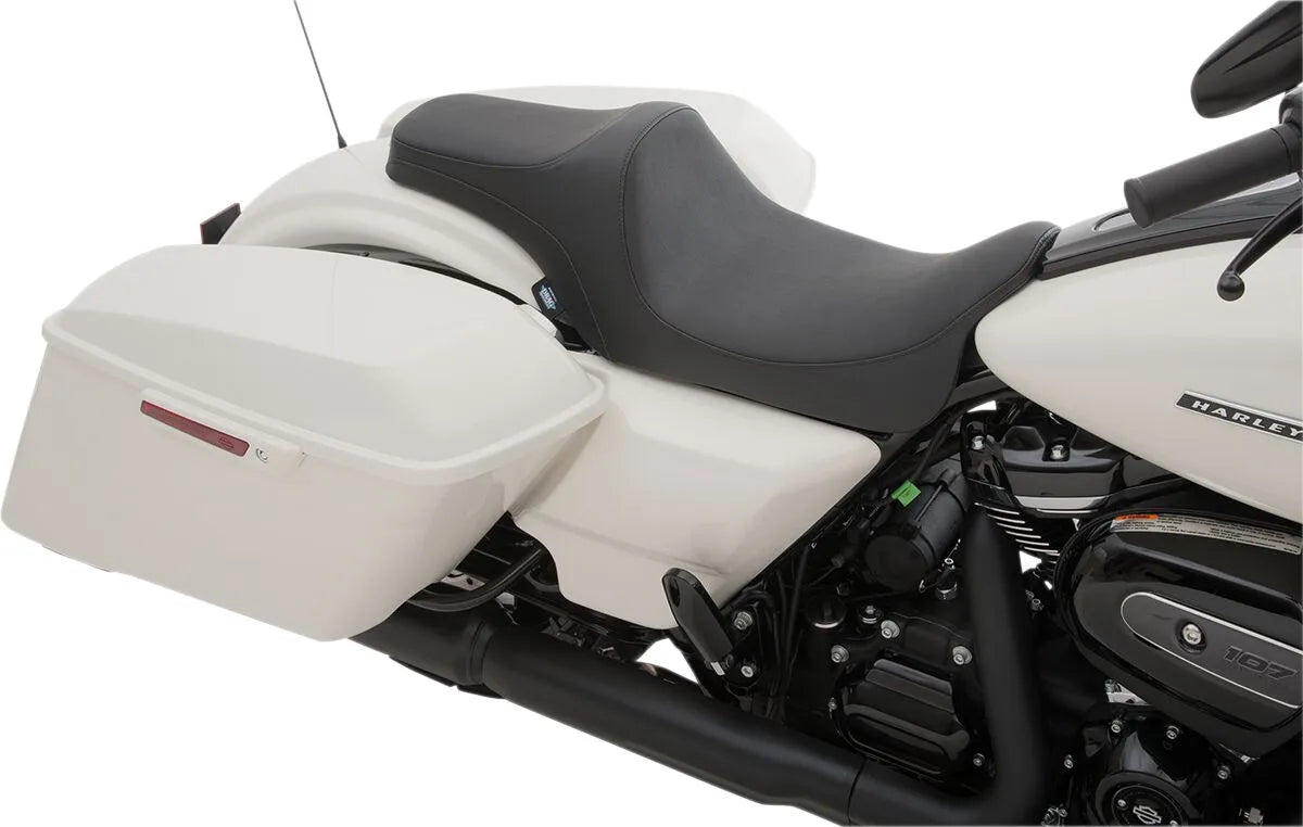 Drag Specialties Seats Predator III Seat Sadlar Harley Touring bild 18 PMMEDIA:ae996cd641db83ae