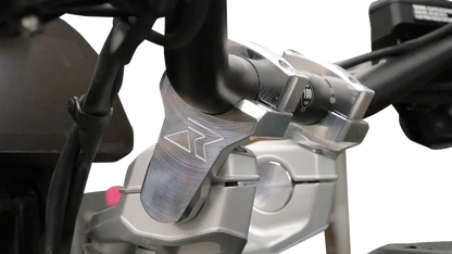 ROX SPEED FX 2,4" Pivotande Risers för BMW R1300GS bild 5 PMMEDIA:27d87bb13682585b