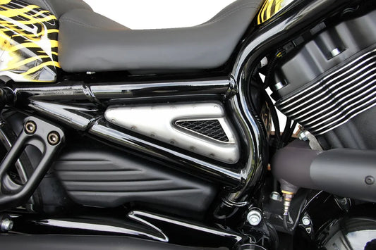 CULT WERK Tank Cover för V-rod bild 2 PMMEDIA:119400a39551fcaa