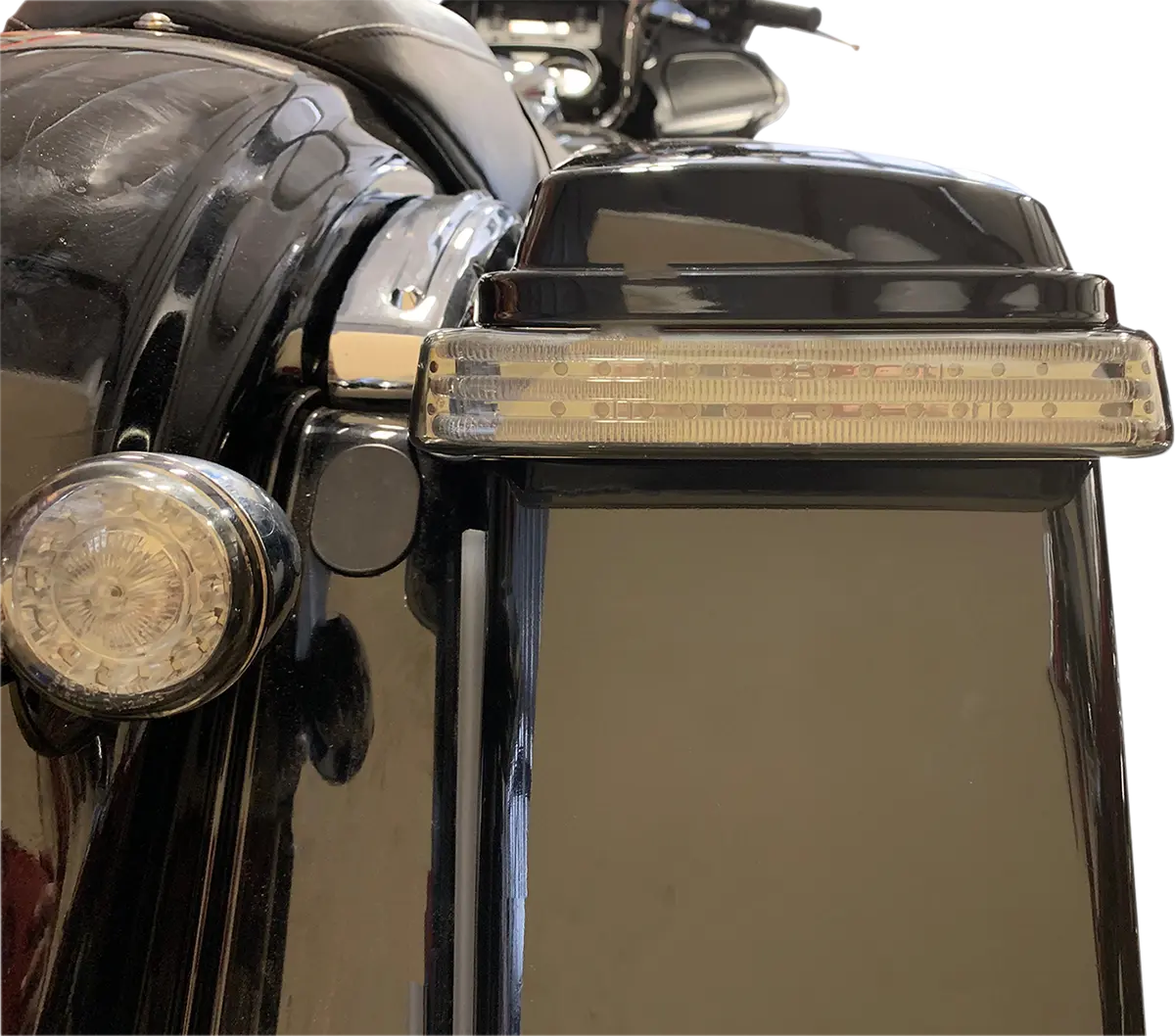 CUSTOM DYNAMICS ProBEAM BAGZ LED Saddle Bag Lights bild 3 PMMEDIA:f64d67fc890b975e