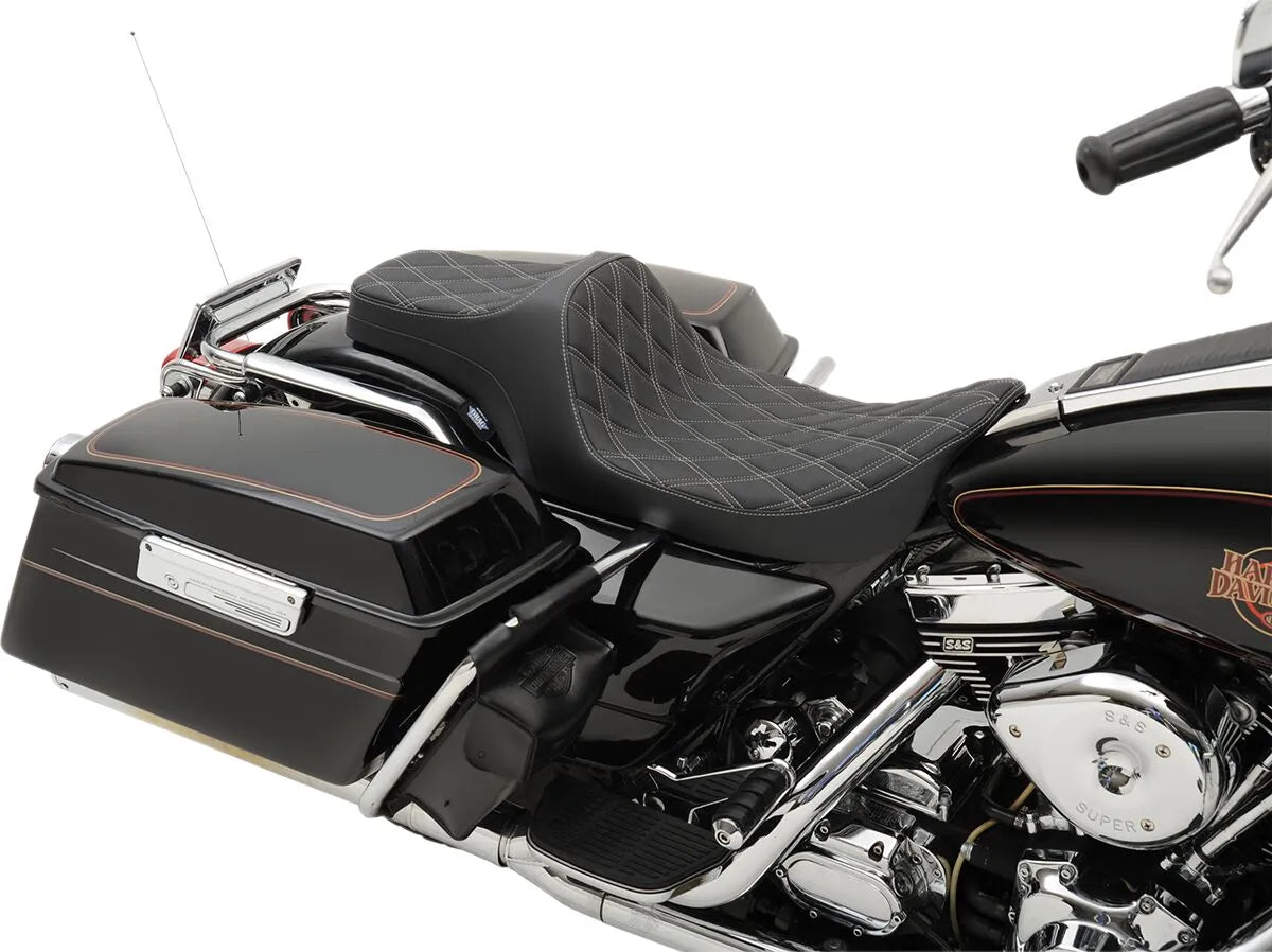 Drag Specialties Seats Predator III Seat Sadlar Harley Touring bild 19 PMMEDIA:692a02f2bfad9654