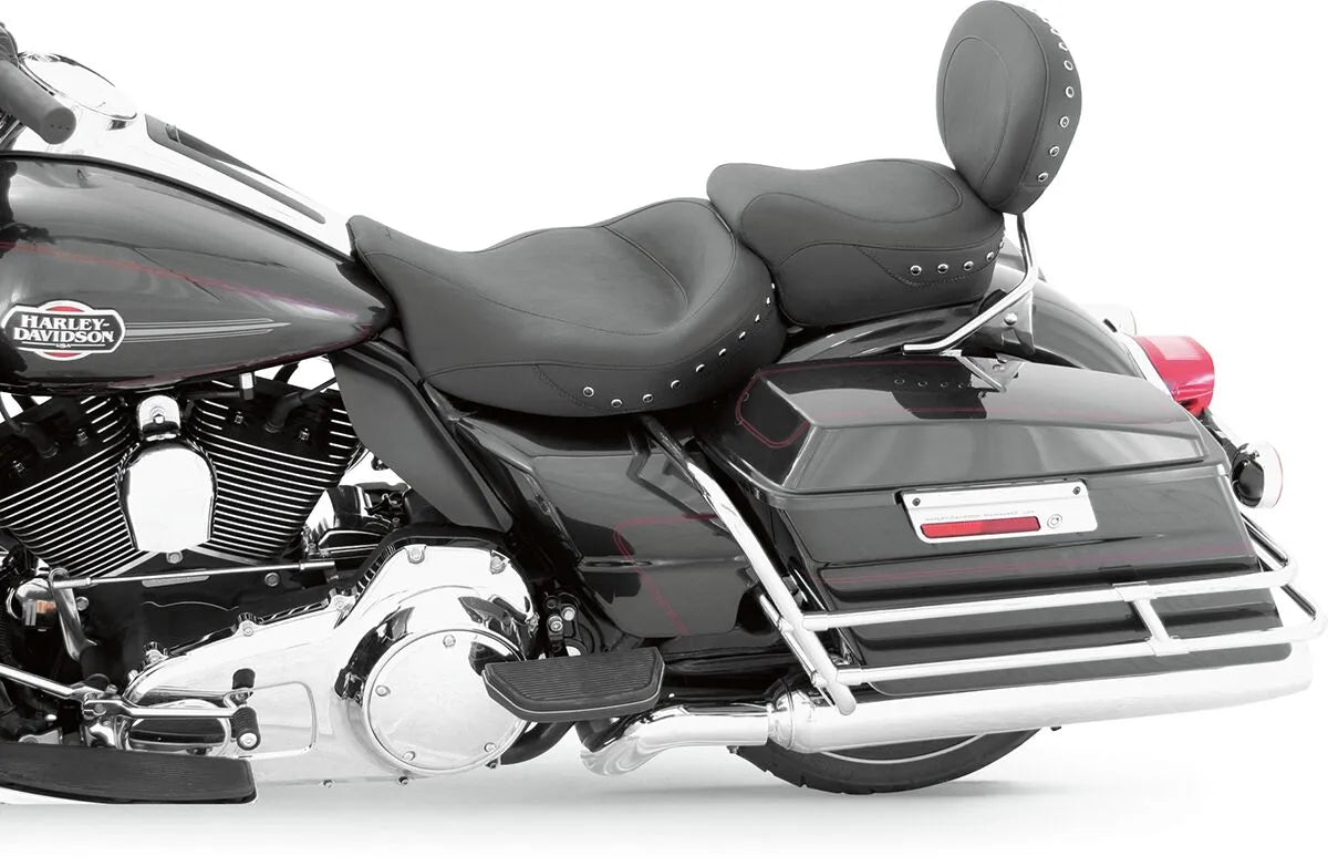 MUSTANG Studded Super Wide Solo Seat bild 3 PMMEDIA:5114701e695b5cae