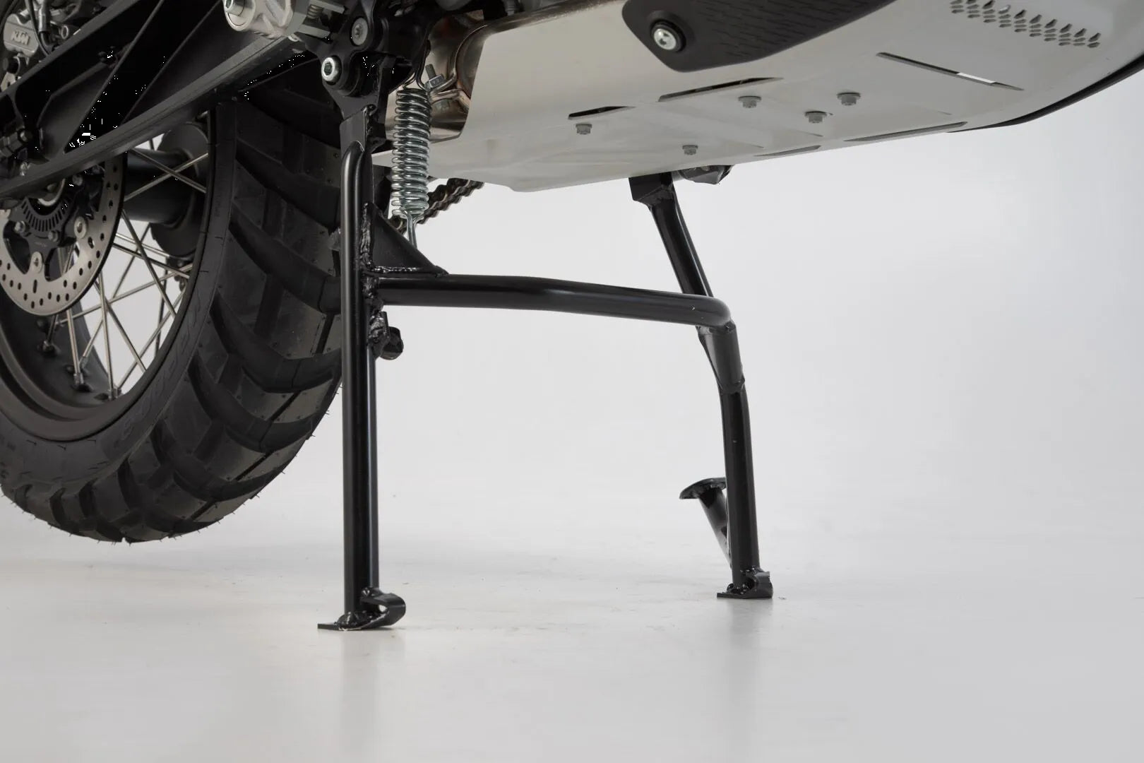 SW-MOTECH Centerstand bild 1 PMMEDIA:dd7c2d8f41ab3294
