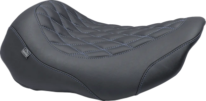 Mustang Wide Tripper™ Solo Seat Sadlar Harley Touring bild 4 PMMEDIA:553309d95b9af3f2