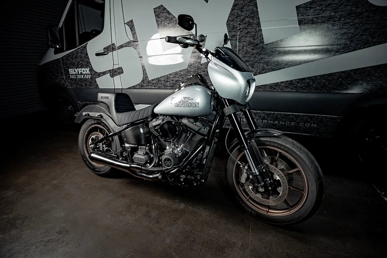 Slyfox High Noon Seat Sadlar Harley Softail bild 12 PMMEDIA:aa3cb25dcd09c76a