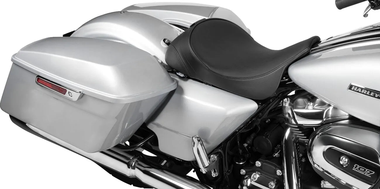 Drag Specialties Seats Solo Front Seat with Backrest Option Sadlar Harley Touring bild 7 PMMEDIA:ec27e95d48ca91f3