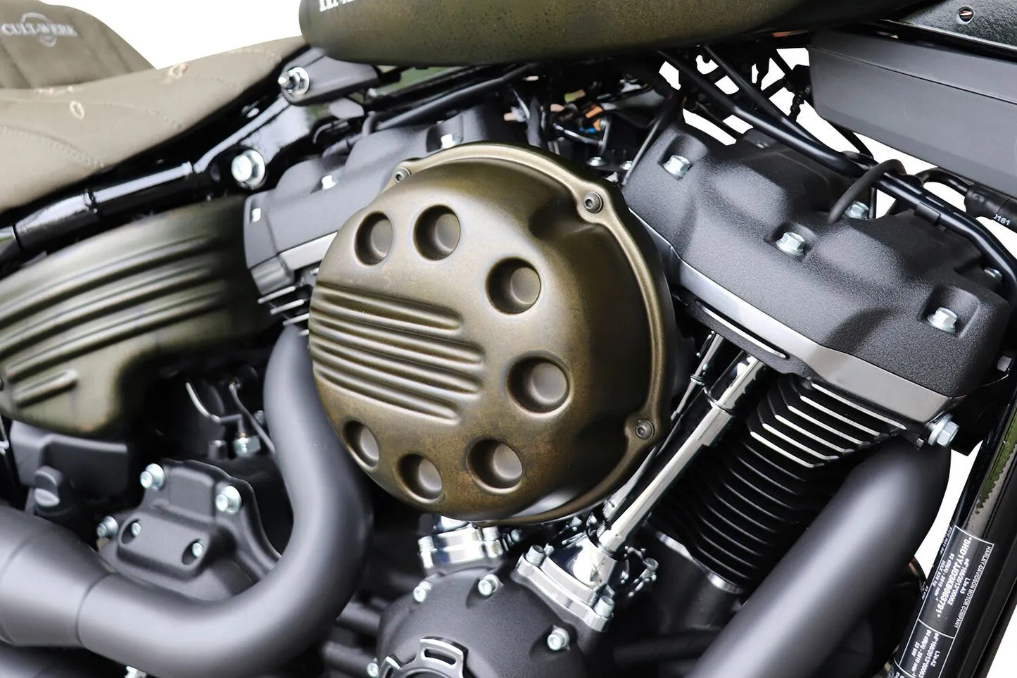 CULT WERK Air Filter Cover "Slotted" bild 3 PMMEDIA:4e2c16232eb91a59