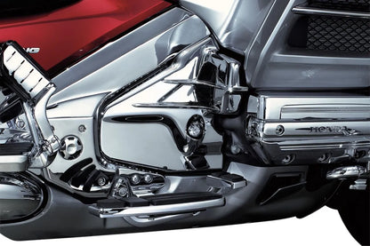 KURYAKYN Louvered Transmission Cover för GL1800 01-17 i krom bild 4 PMMEDIA:7932cd59f0124f06