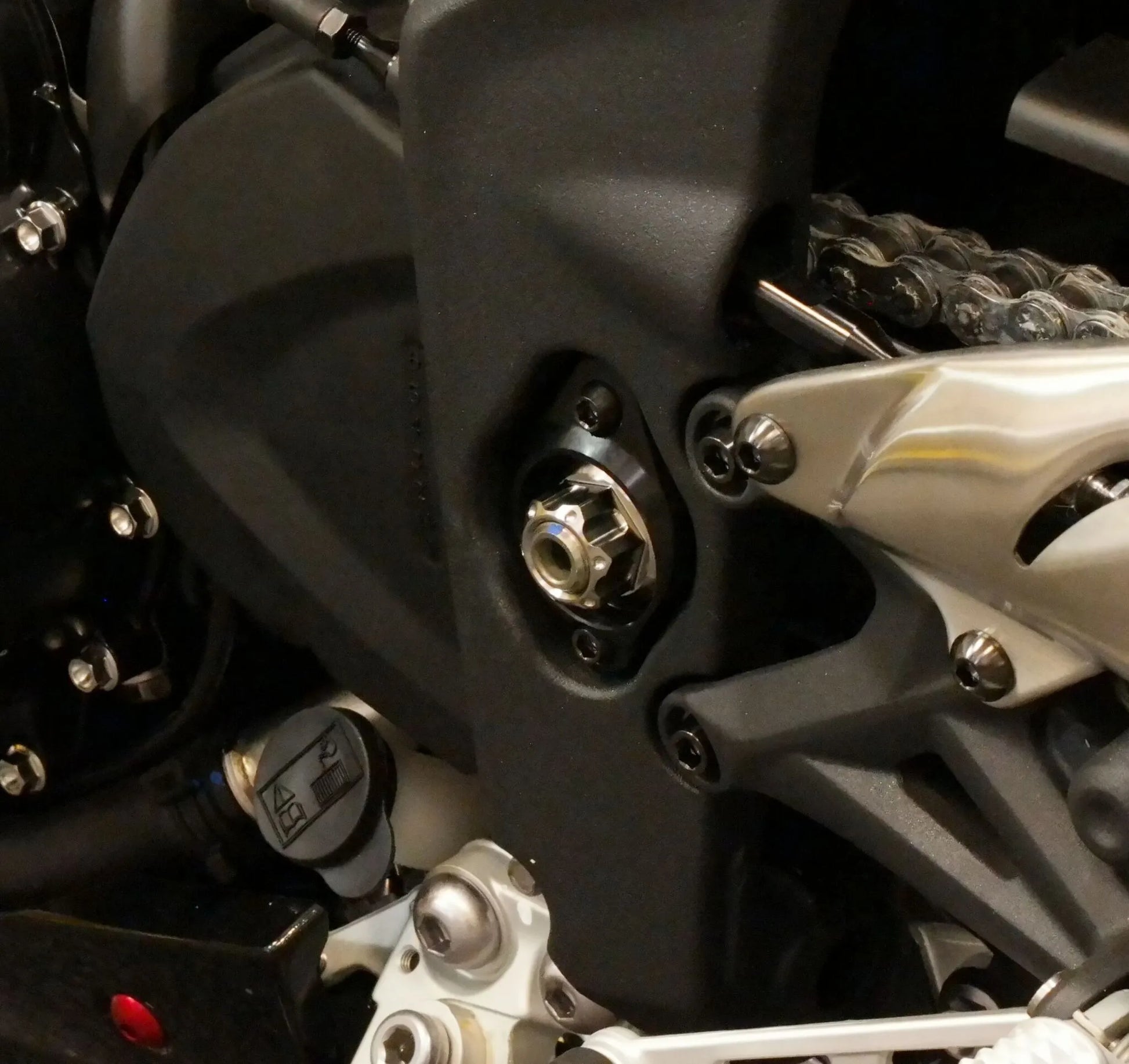 PRO BOLT Axelmuttern Titan för Svängarmsaxel bild 1 PMMEDIA:d86cbbec72aa0b53