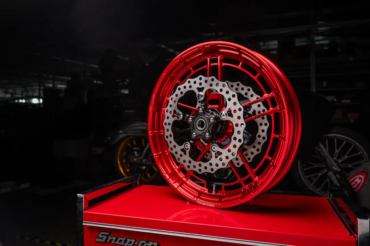 Arlen Ness Flatline Rim Bakhjul gjuten/svarvad bild 6 PMMEDIA:cc3a3837c5af0e21